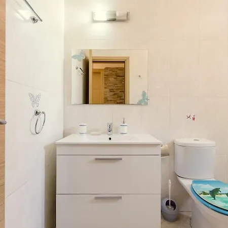 Nissi 3 Pool Access Garden Apartment *